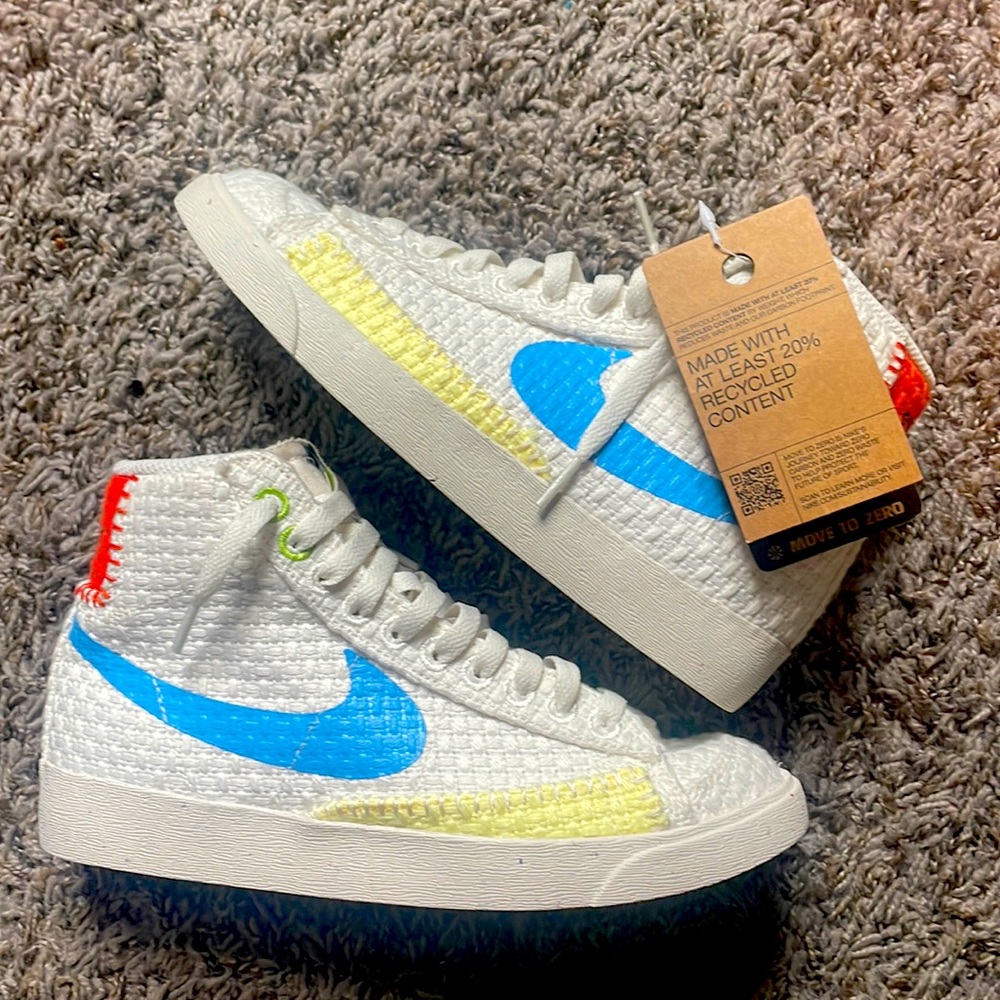 NEW Nike high top hemp blazer - women’s size 7